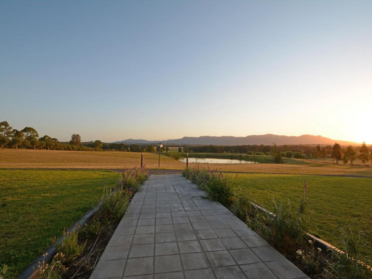 Silver Springs 6Br Luxury Homestead Rothbury Esterno foto